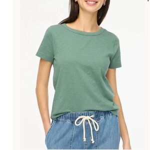 J.Crew Short sleeve girlfriend crewneck tee green